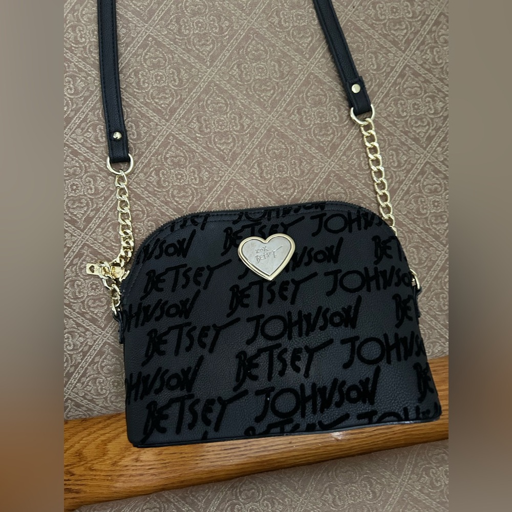Used Betsey Johnson bag with top zip closure and outside velvet feeling letters - Picture 3 of 9